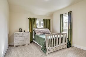 Walk to Independence Theatre: Dtwn Retreat!