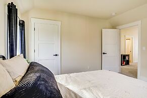 Walk to Independence Theatre: Dtwn Retreat!