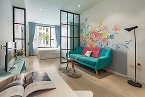 The Tresor Luxury Apartment