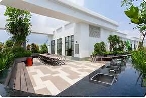 The Tresor Luxury Apartment