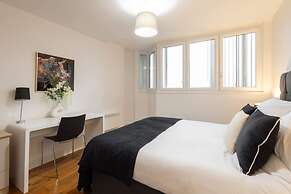 Host Stay Metropolitan House Apartment