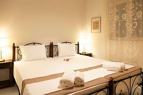 Verga Stone Haven - Seafront Waves Embrace