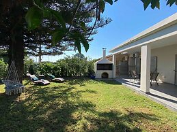 Kalamata Garden Haven - Escape Amidst Greenery