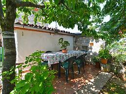 Welcoming Apartment With Garden