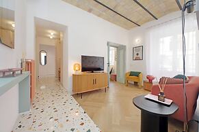 Luxury apartment near Fori Imperiali