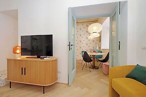 Luxury apartment near Fori Imperiali