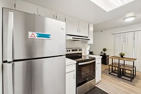 Central Bellevue Guesthouse 2 Bedroom Duplex