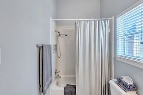 Spacious Urban Uptown Retreat 3 Bedroom Townhouse