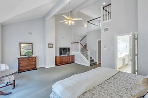 Spacious Urban Uptown Retreat 3 Bedroom Townhouse