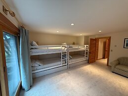 The Waffelhaus In Killington 4 Bedroom Home