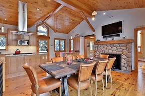 The Waffelhaus In Killington 4 Bedroom Home
