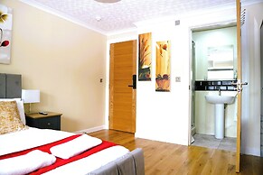Tranent Bridge House - 6 Bedroom Retreat