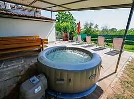 Rovinj Countryside Escape Holiday Home