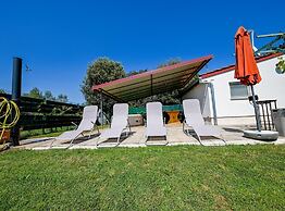 Rovinj Countryside Escape Holiday Home