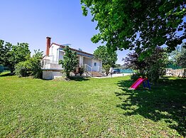 Rovinj Countryside Escape Holiday Home