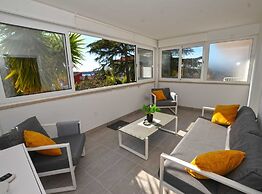 Tranquil and Bright Apartment With Loggia