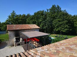 Forest Breeze Retreat in Zminj