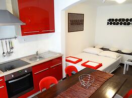 Peaceful and Cozy Apartment With Terrace