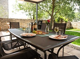 The Poolside Stone House in Bale
