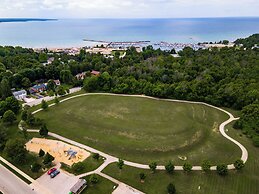 GLOBALSTAY 4Bd Basement Port Elgin Beach