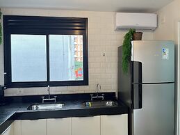 Casa com 2 suítes AC Higienópolis