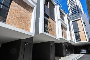 Casa com 2 suítes AC Higienópolis