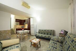 Villino Trilocale Apartments Seaside