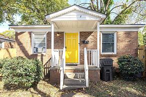 Cozy Retreat near Uptown with Hot Tub