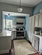 Maon House Bed and Breakfast