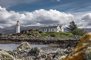 Eilean Sionnach Lighthouse Cottage