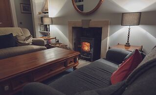 Eilean Sionnach Lighthouse Cottage