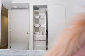 Silverstone Downtown Long-Term stay