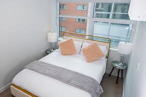 Silverstone Downtown Long-Term stay