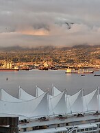 Silverstone Downtown Long-Term stay