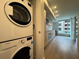 Silverstone Downtown Long-Term stay