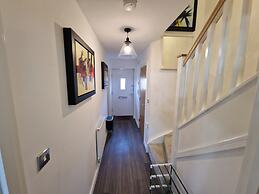Sunset View-luxury 2-bed House Near Birmingham