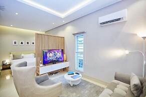 Casa- Grey Apartments