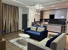 Casa- Grey Apartments