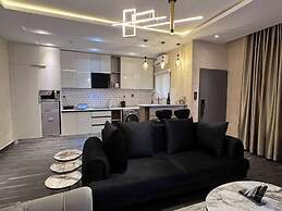 Casa- Grey Apartments