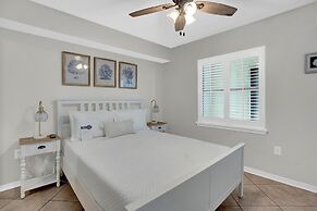 Seaside Beach & Racquet 5917