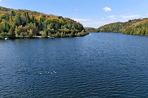 La Croisée des Lacs