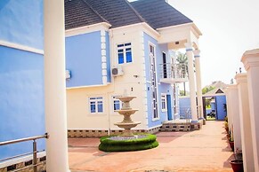 HOTEL D RITZ