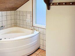 6 Person Holiday Home in Thisted