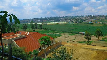 KIGALI FANTASTIC HOME AND BOUTIQUE HOTEL