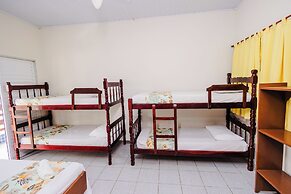 Taya Hospedagens