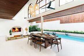 Luxury Noah Villa