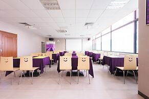 Lifeng Hotel Heyuan Wanlong City Branch