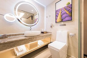 Lifeng Hotel Heyuan Wanlong City Branch