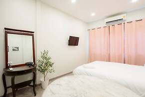 Hidden Dragon Yaowarat