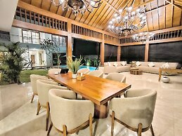 Pandawa Cove Villa by ABM